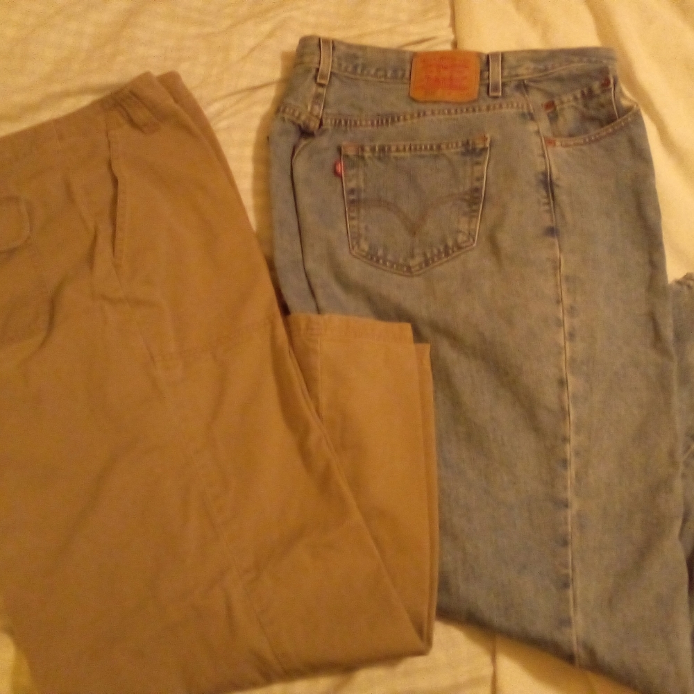 Levi & Old Navy Women's 18S pants
